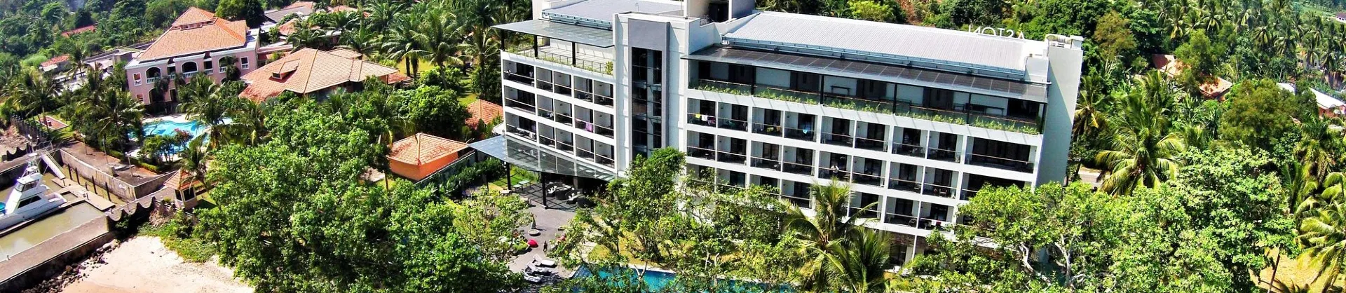 Four-Star Hotels