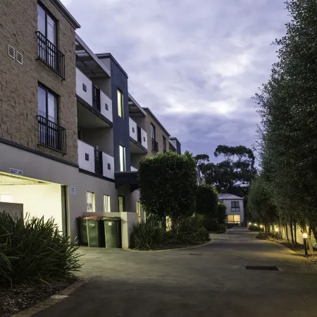Oceanic on Thompson Apartments