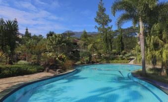 Pesona Alam Resort & Spa