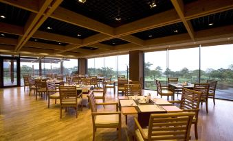 Elysian Jeju Golftel