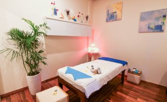 Palmier Hotel - Art House Da Nang