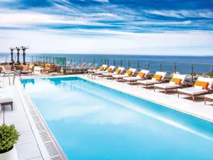 Hotel X Toronto, a Destination by Hyatt Hotel