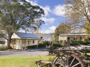 Mimosa Glen Homestead