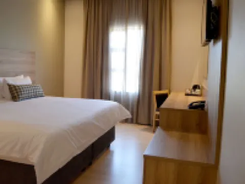 Regal Inn Hotel Midrand ミッドラントのホテル