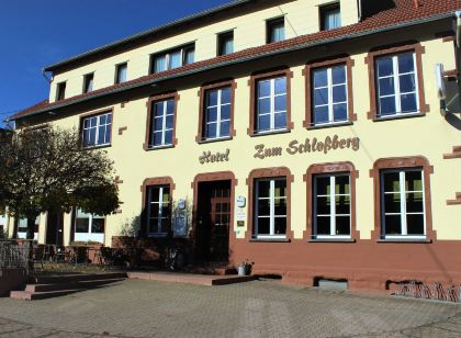 Hotel Restaurant Zum Schlossberg