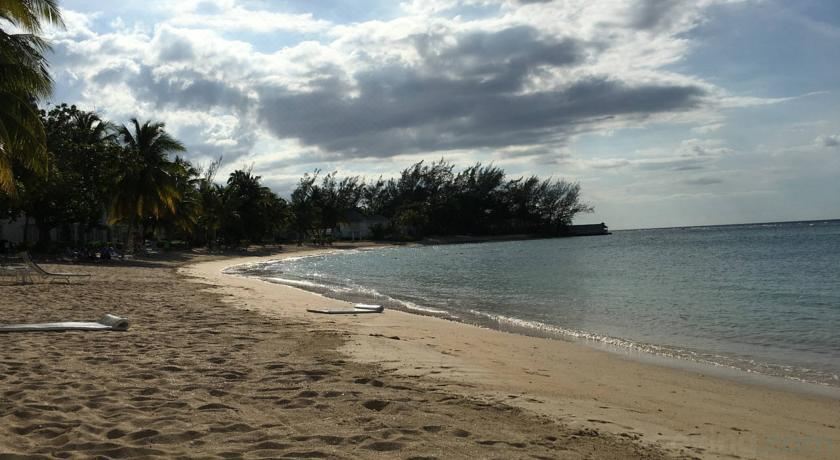 Hotel Luxury Villa Sleeps 6, Beach Access, Montego Bay, Exterior, Hotel Exterior