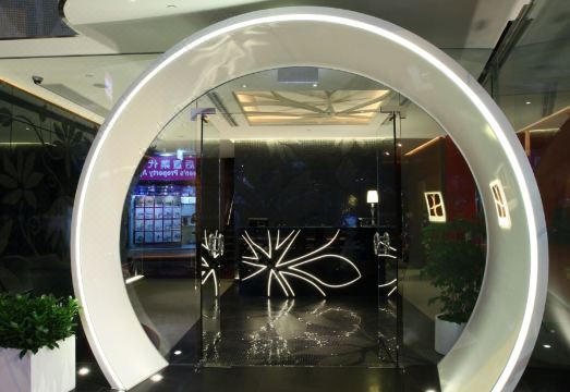 6. 소호텔 홍콩..