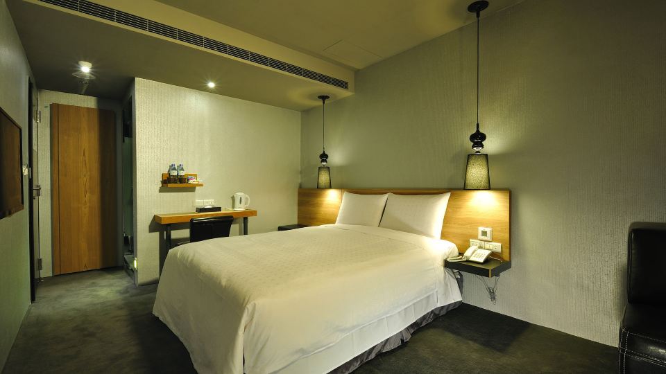 Forward Suites II