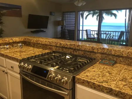 Castle at Moloka'i Shores