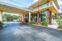 Quality Inn & Suites at Tropicana Field Hôtels à : Gulfport