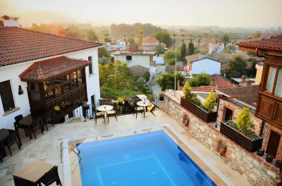 Ayasoluk Hotel & Restaurant Hotels near The Temple of Artemis