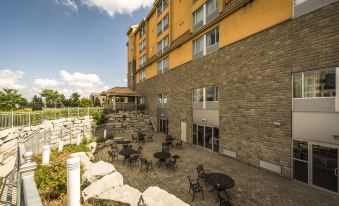 Monte Carlo Inn & Suites Downtown Markham