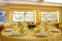Grand Mutiara Hotel Hotels in Dolat Rakyat