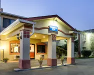 Rodeway Inn Florence - Cincinnati South Hotels in Walton