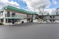 Econo-Lodge of Conway Hotels in Conway