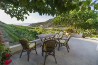 Petrino Hotel a Ambrami