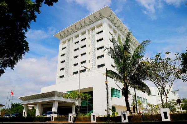 Grand Mahkota Hotel  Pontianak  Reviews Deals 2022 Photos 