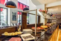シティクラス ホテル レジデンス アム ドム - 朝食