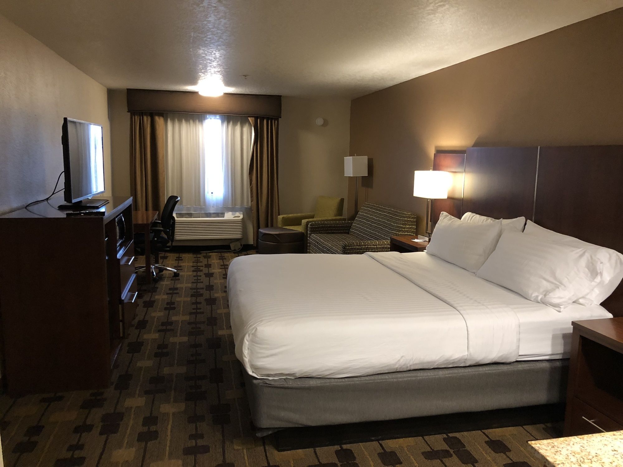 Holiday Inn Express Corning, an Ihg Hotel