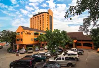 Holiday Garden Hotel & Resort - parking