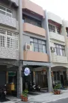 Velo bnb Hotels near Fang-Liao Station
