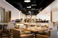 Hotel Santika Mega City Bekasi - Scenic