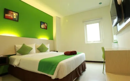 Pratama Hotel and Convention