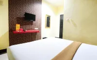 Hollywood Hotel Hotels in West Jakarta City