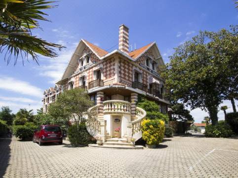 Hotel Le Dauphin Reviews For 3 Star Hotels In Arcachon Trip Com