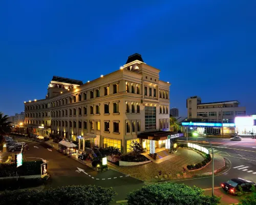 Shinkansen Grand Hotel Hotels near Luce Chapel