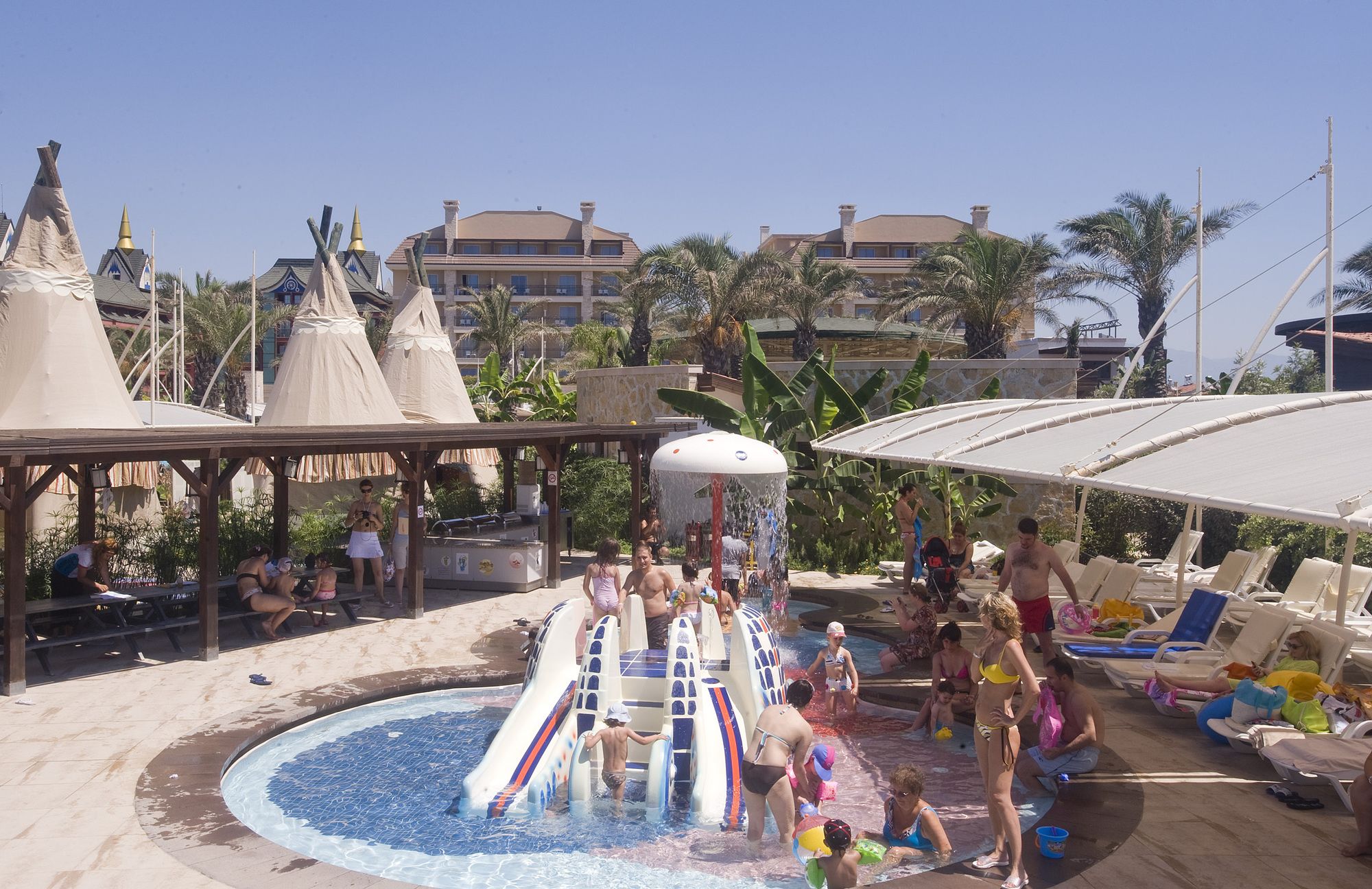 Crystal Family Resort & Spa – All Inclusive