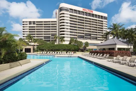 Hilton Miami Airport Blue Lagoon Отели рядом с достопримечательностью «Порт оф Майами»