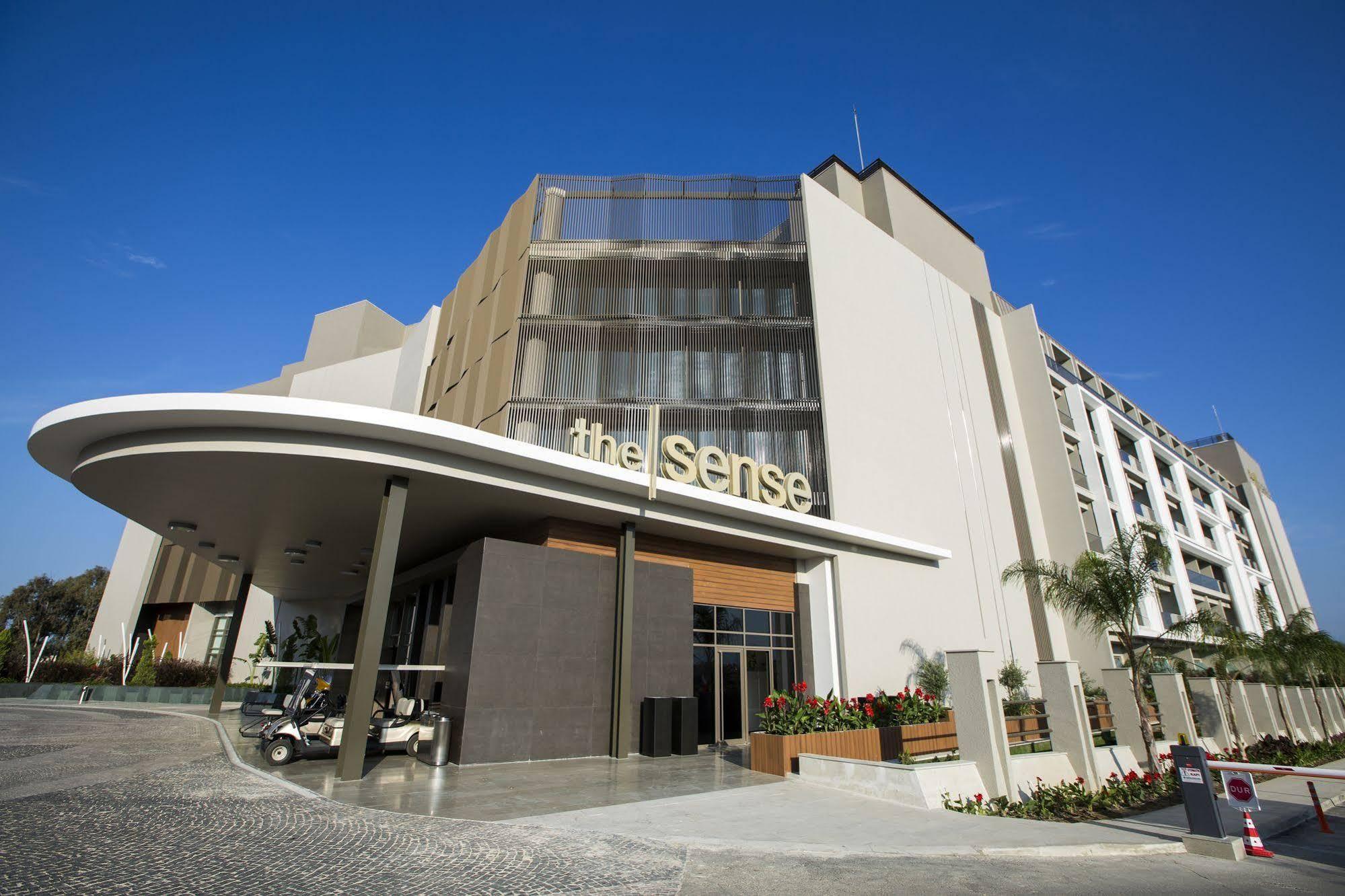 The Sense de Luxe Hotel – All Inclusive