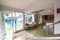 Port Aloha Motel Hotels in Port Macquarie
