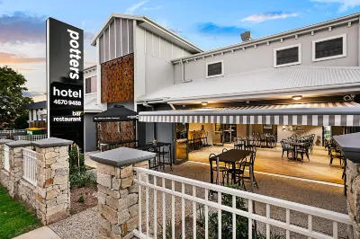 Potters Toowoomba Hotel Hotel di Newtown
