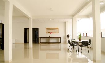 Tezla Hotel
