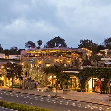 L'Auberge Del Mar Resort and Spa