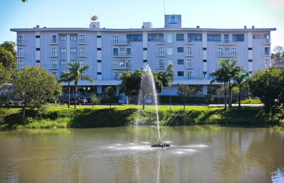 布里斯託扎尼博尼酒店