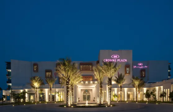 Crowne Plaza DUQM by IHG