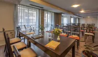 Grand Royale Apartment Complex & Spa Hotels in Dobrinishte