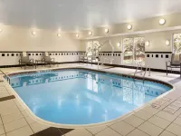 Fairfield Inn & Suites Toledo Maumee Hotels in Maumee
