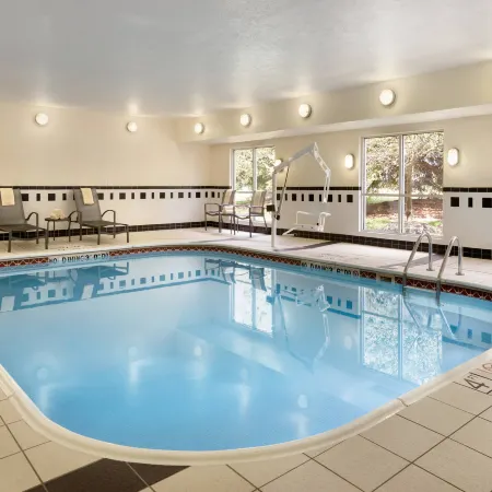 Fairfield Inn & Suites Toledo Maumee