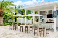 Fairfield Inn & Suites Key West at the Keys Collection - Barer