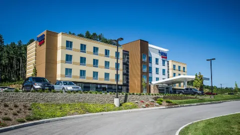 Fairfield Inn & Suites Cambridge in Cambridge