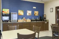 Fairfield Inn Tracy - breakfast