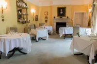 Guyers House Hotel and Restaurant Hotels in Castle Combe