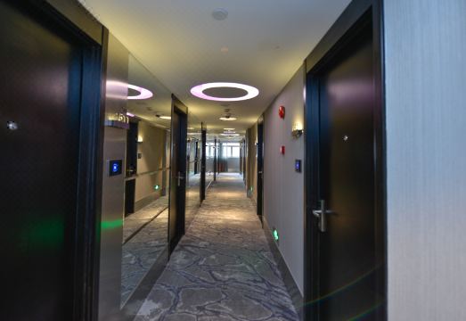 호텔 주변 전경