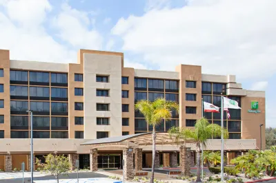 Holiday Inn Diamond Bar - Pomona Hotel dekat Massage Envy Spa Diamond Bar