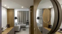 Holiday Inn Algiers - Cheraga Tower Hotels in Chéraga