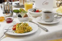Vis á Vis Parkhotel - breakfast